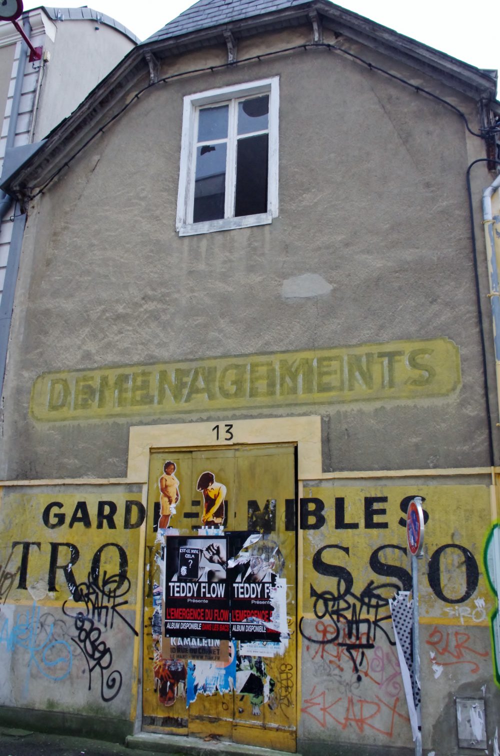 2013 RUE DE LA BARILLERIE Librairie BULLE