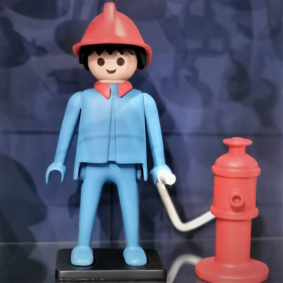 Figurine PLAYMOBIL LE POMPIER