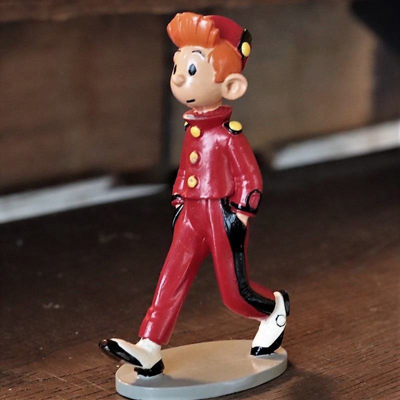 La première collection officielle de figurines Tintin - Festival Bulles en  Champagne